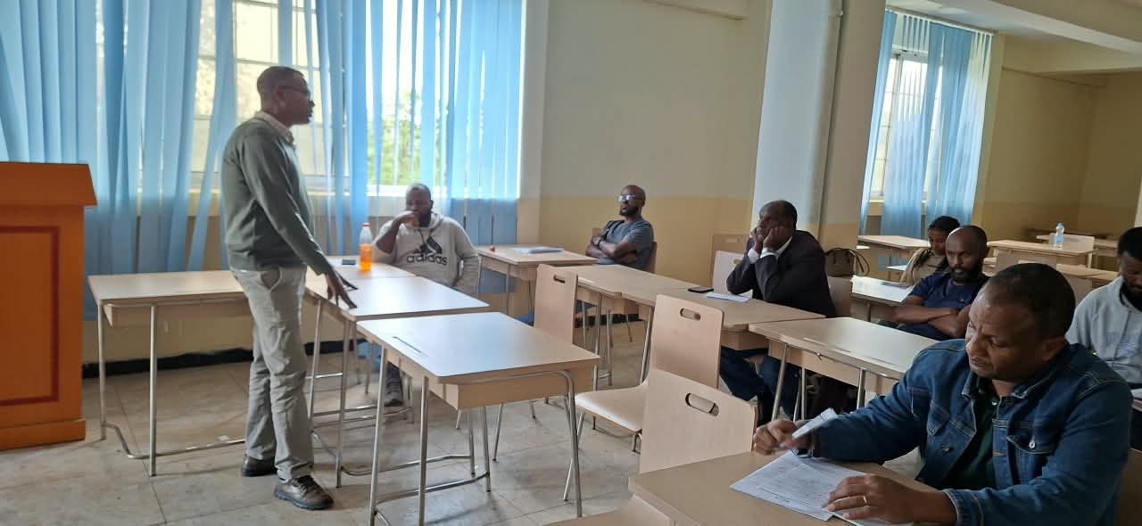 Dr Ziyin from Quality management addressing his concern